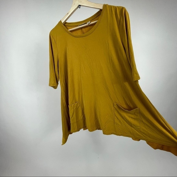LOGO by Lori Goldstein Mustard Asymmetrical Tee - Picture 3 of 9
